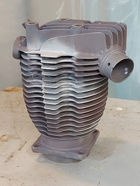 cylinder and head fin welding  (1) - kopie.jpg