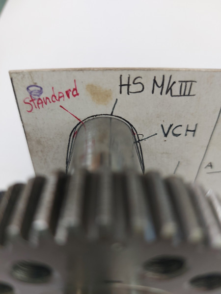 VCH comparing HS MkIII (3) - kopie.jpg
