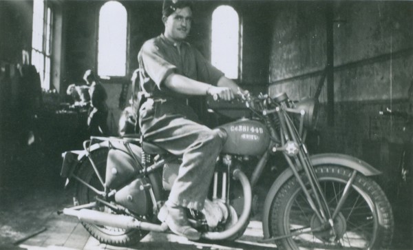 1942-wng-01.jpg