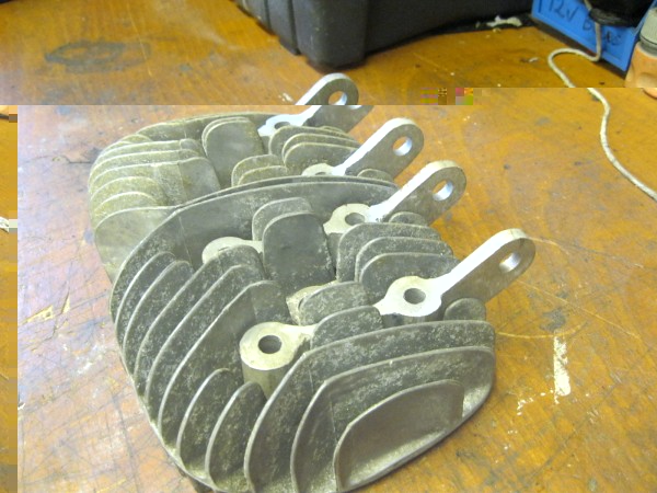 engine head mounting brackets