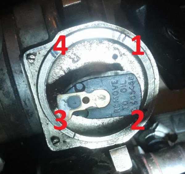 Square four distributor.JPG