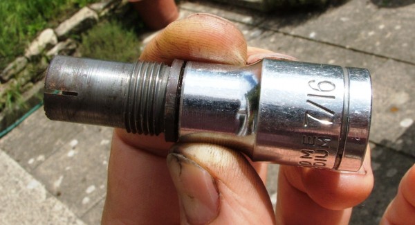 Sludge trap socket 1.jpg