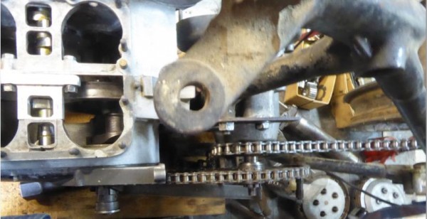 Chains now align correctly