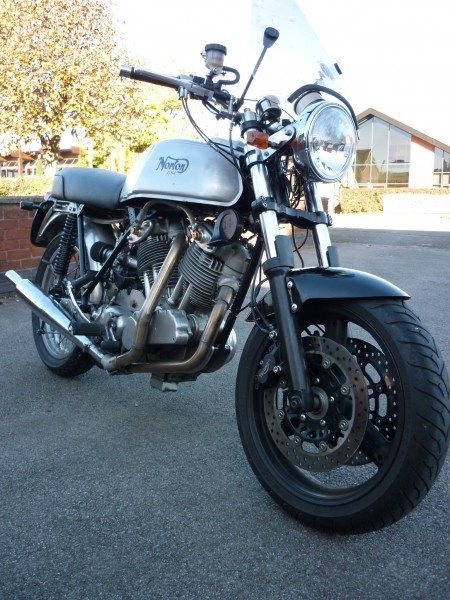 Norton v oct 27 006.jpg