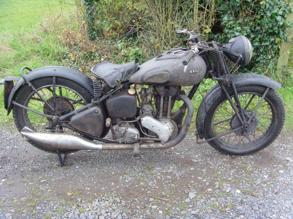 1938-ariel-red-hunter-670e8657ee12b.jpg