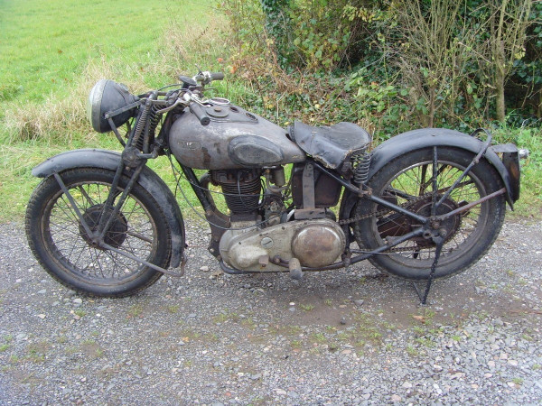 1938-ariel-red-hunter-670e8657f0df1.jpg