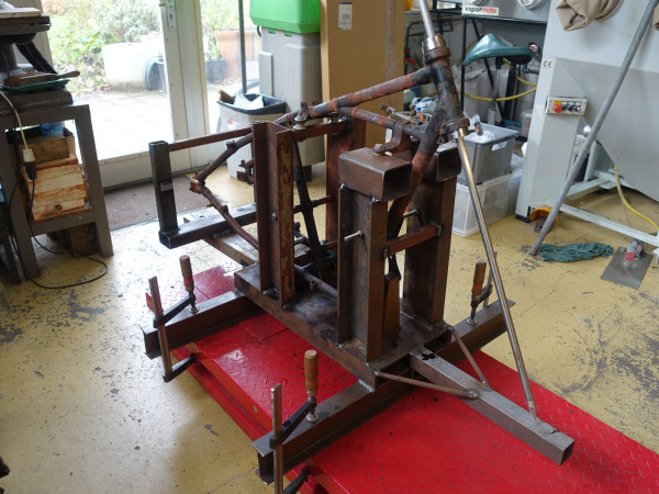frame voor VB richten  XG12389 (20).JPG