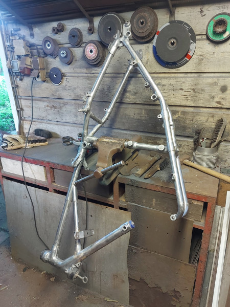 WNG - VB frame schuren  (2) - kopie.jpg