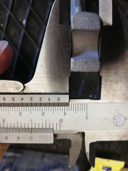Brakeshoe3.jpg