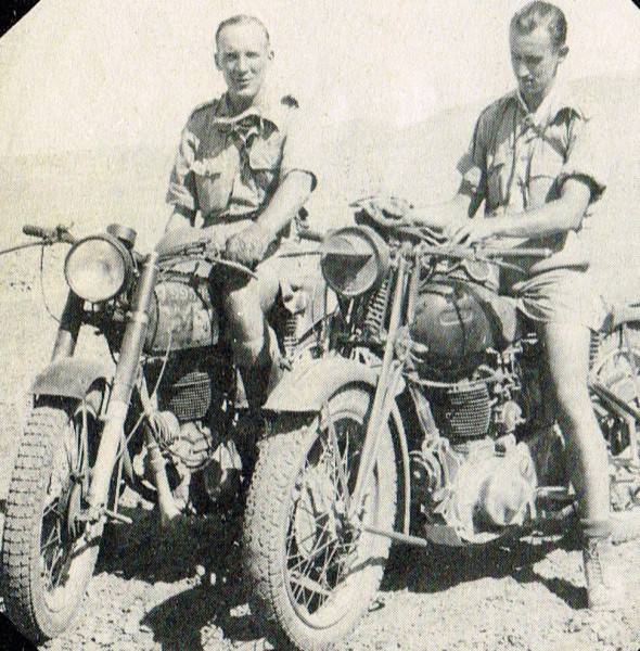 G3L and W-NG in the desert.jpg