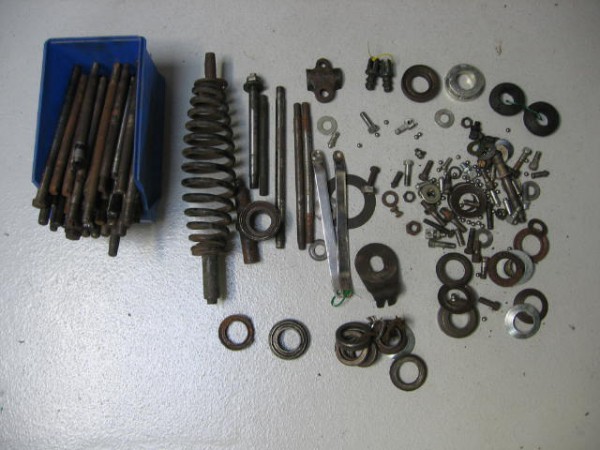 Ariel girder fork parts 005.jpg